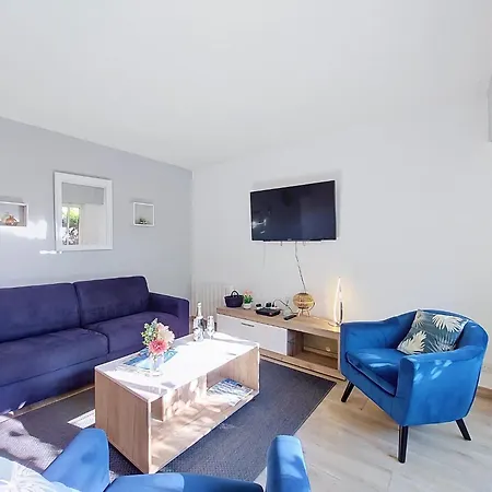 아파트 Confort- Piscine Et By Interhome Les Sables-dʼOlonne
