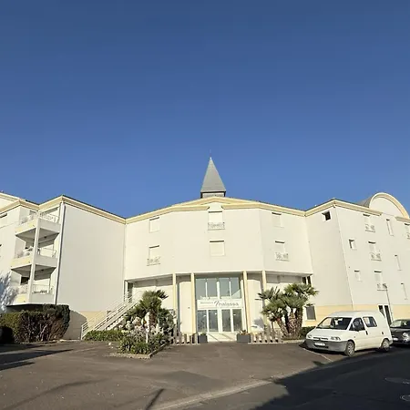 아파트 Confort- Piscine Et By Interhome Les Sables-dʼOlonne
